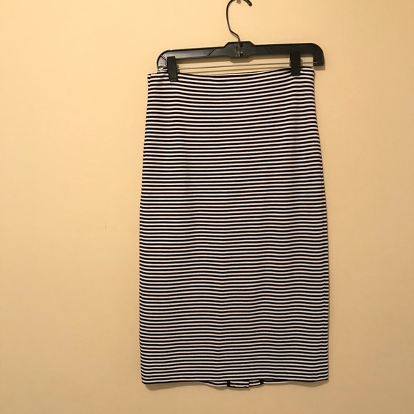 Banana Republic Stripe Pencil Skirt - Picture 3 of 7